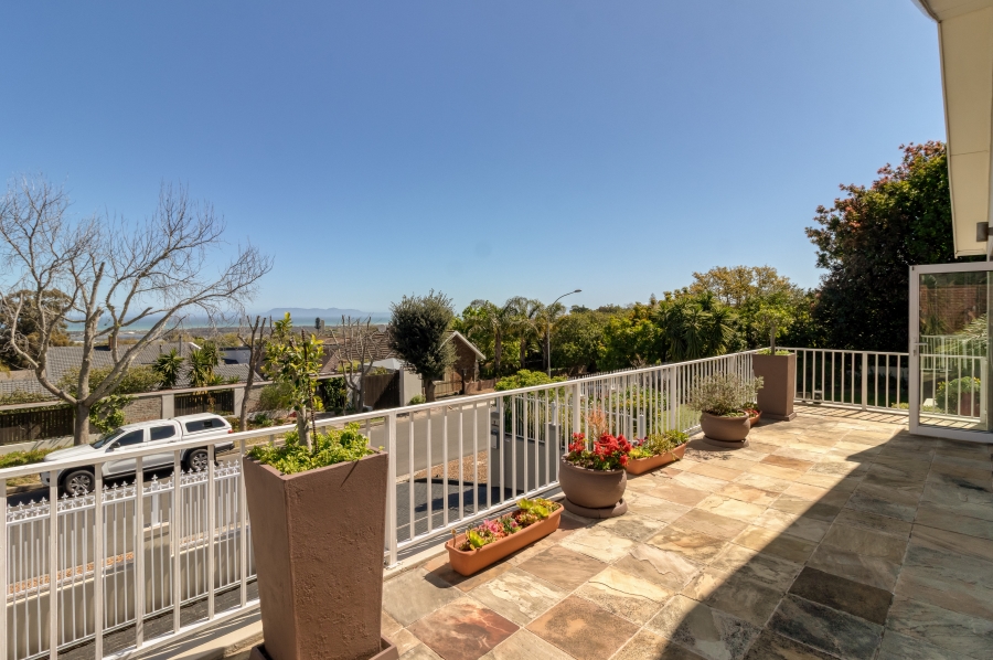 4 Bedroom Property for Sale in Monte Sereno Western Cape